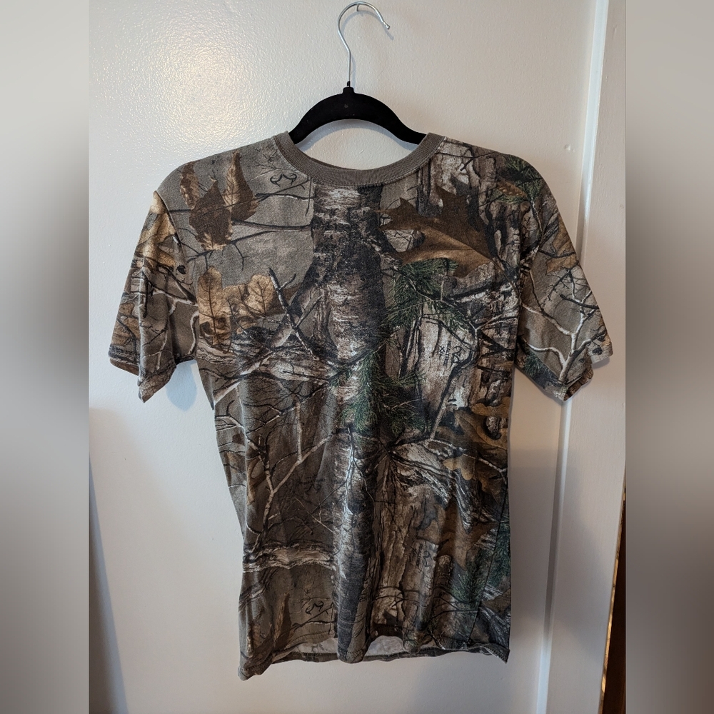 Camo t-shirt
